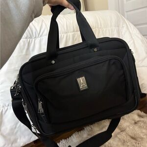 Travel Pro Flightcrew5 Travel Tote